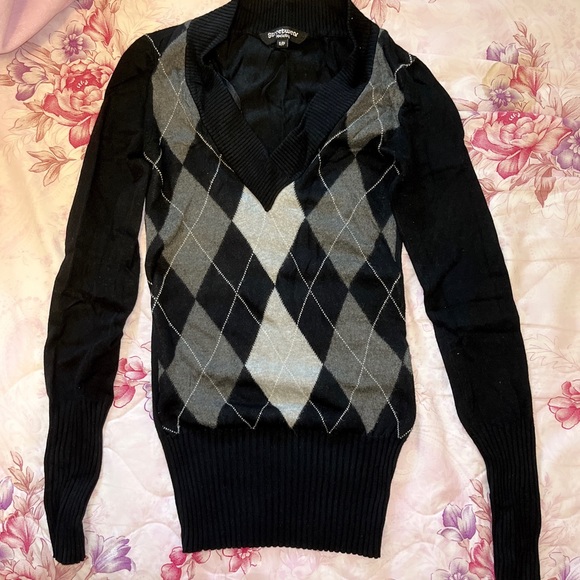 Streetwear Society Block Style Sweater - Picture 1 of 3